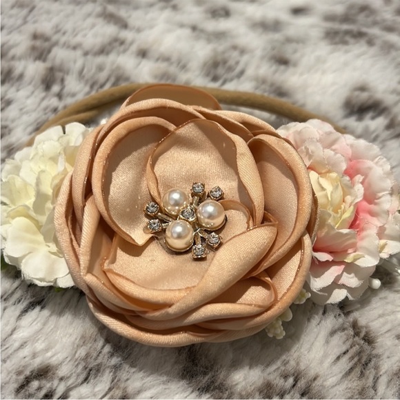 Toddler girl headbands gorgeous bouquet floral bows stripes 3 pieces included - Picture 2 of 3